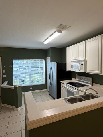 809 SHROPSHIRE, Sanford, FL 32771