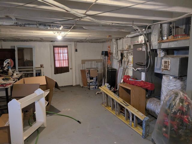 214 Pine Street, Forsyth, MO 65653