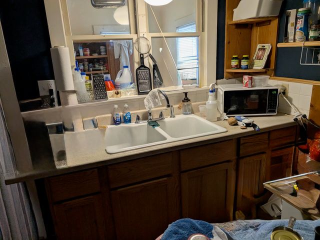 214 Pine Street, Forsyth, MO 65653