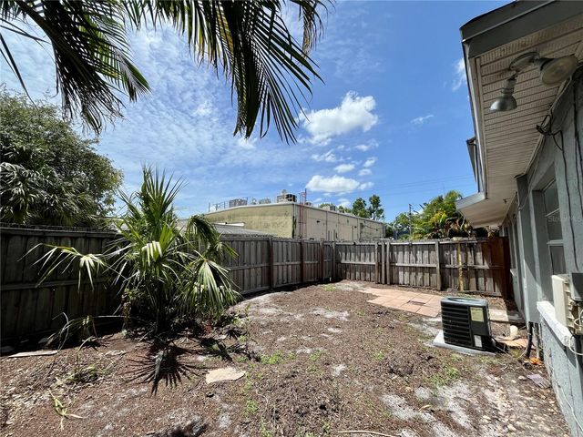 505 S WESTLAND AVENUE D, Tampa, FL 33606