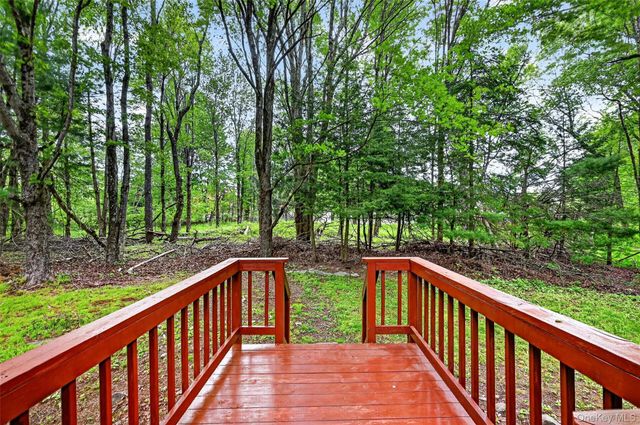 6 Summit Place, Monticello, NY 12701