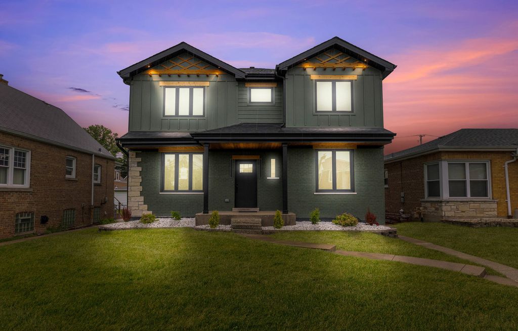 5721 S Newcastle Avenue, Chicago, IL 60638