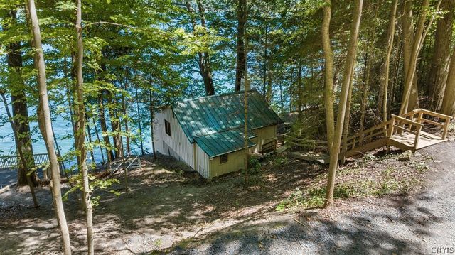 120 Ridings Drive, Niles, NY 13077