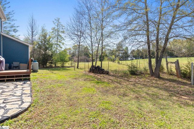 2762 Allen Bridge Road, Fountain Inn, SC 29644