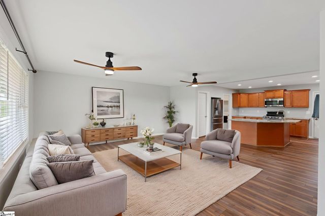 2762 Allen Bridge Road, Fountain Inn, SC 29644