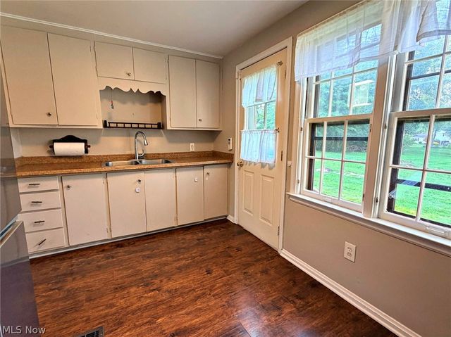 210 Callahan Road, Canfield, OH 44406
