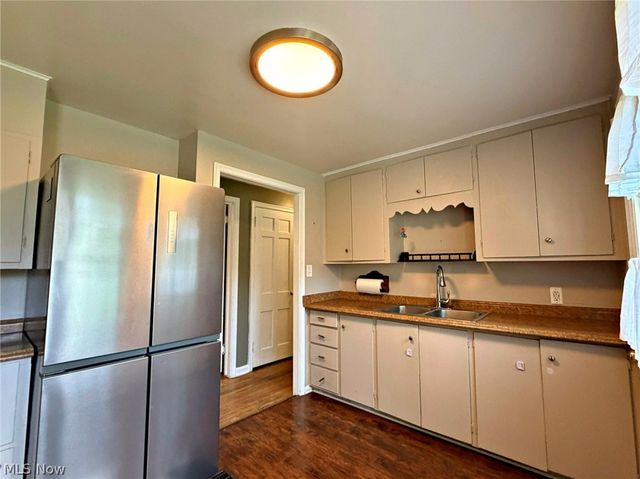 210 Callahan Road, Canfield, OH 44406