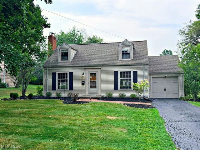 210 Callahan Road, Canfield, OH 44406