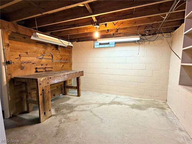 210 Callahan Road, Canfield, OH 44406