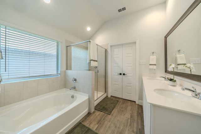 5925 Lovills Creek Street, Fort Worth, TX 76179