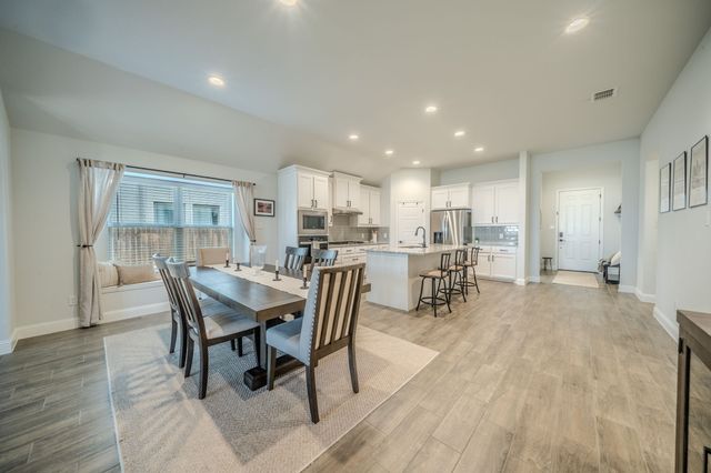 5925 Lovills Creek Street, Fort Worth, TX 76179