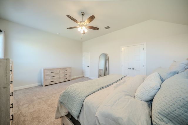 5925 Lovills Creek Street, Fort Worth, TX 76179
