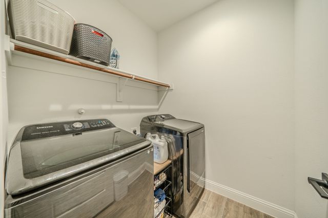 5925 Lovills Creek Street, Fort Worth, TX 76179
