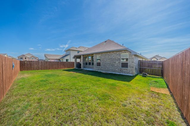 5925 Lovills Creek Street, Fort Worth, TX 76179