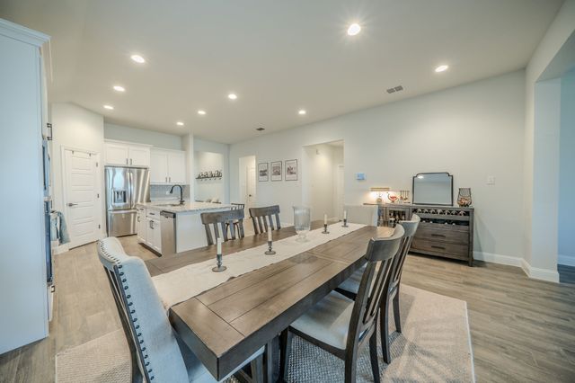 5925 Lovills Creek Street, Fort Worth, TX 76179