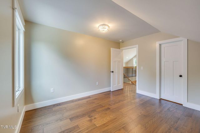 1627 Powder Branch Road, Johnson City, TN 37601