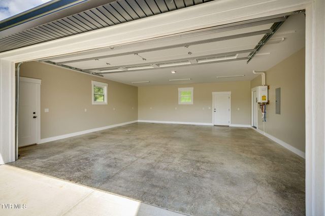 1627 Powder Branch Road, Johnson City, TN 37601