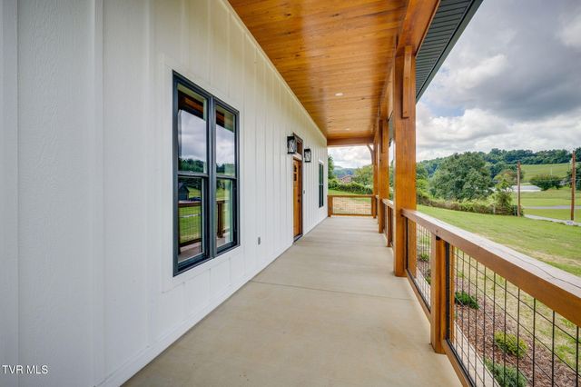 1627 Powder Branch Road, Johnson City, TN 37601