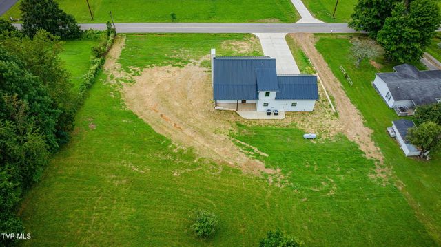 1627 Powder Branch Road, Johnson City, TN 37601