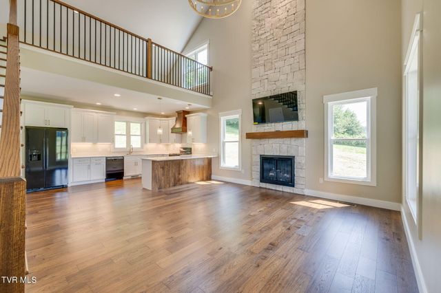 1627 Powder Branch Road, Johnson City, TN 37601