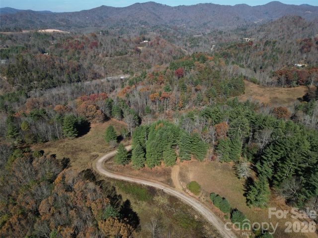 24 Dream Valley Drive 24, Clyde, NC 28721