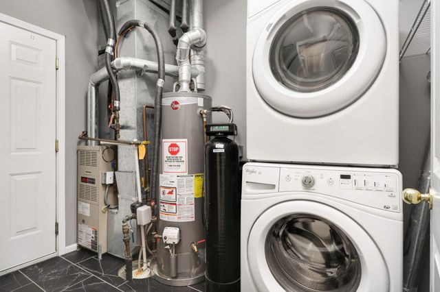 16872 90th Court N, Maple Grove, MN 55311