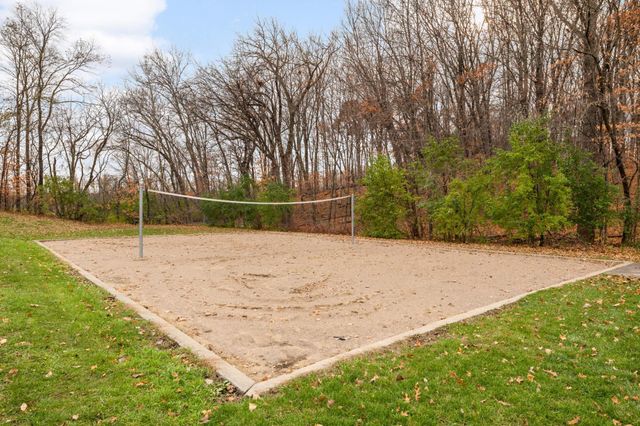 16872 90th Court N, Maple Grove, MN 55311