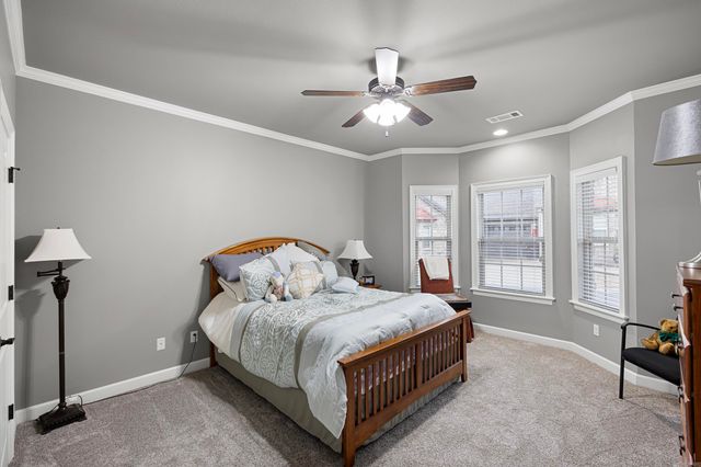 213 W Cobblestone Court, Russellville, AR 72801