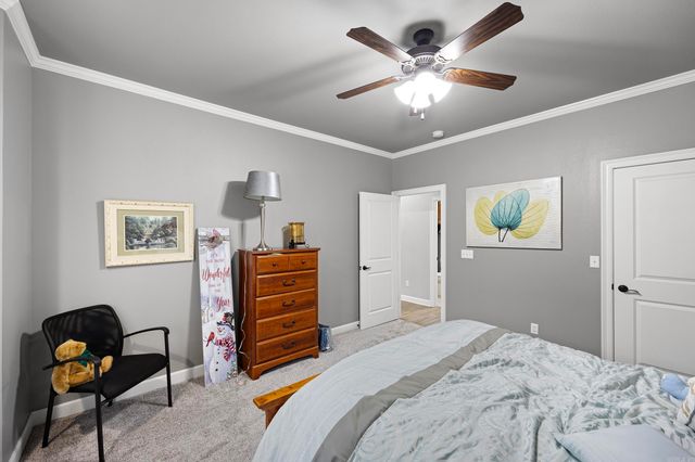 213 W Cobblestone Court, Russellville, AR 72801