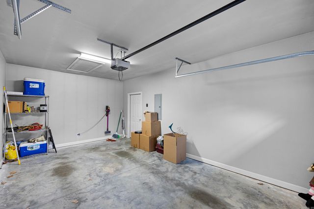 213 W Cobblestone Court, Russellville, AR 72801