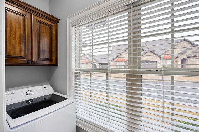 213 W Cobblestone Court, Russellville, AR 72801