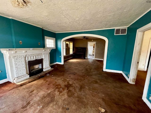 1826 COLLINS AVENUE, Wichita Falls, TX 76301