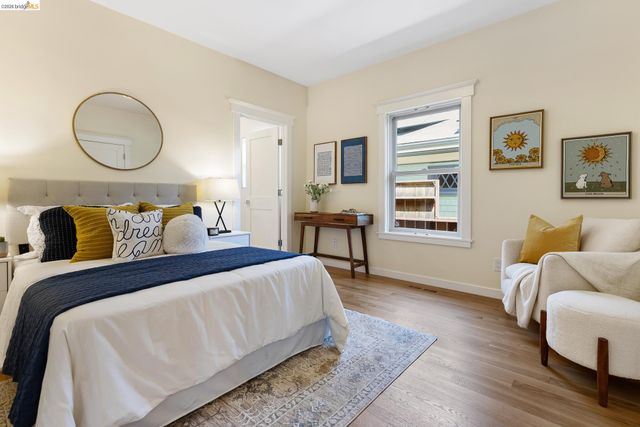 4811 Webster St, Oakland, CA 94609