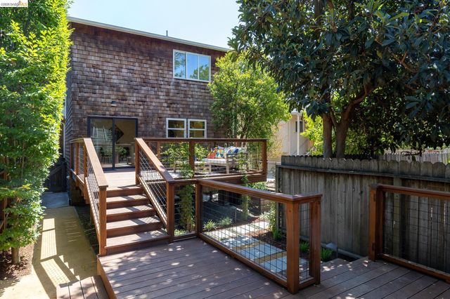 4811 Webster St, Oakland, CA 94609