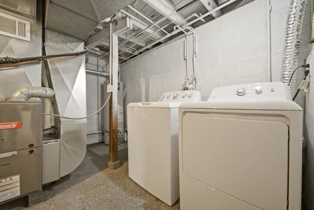 213 N East Street, Crown Point, IN 46307