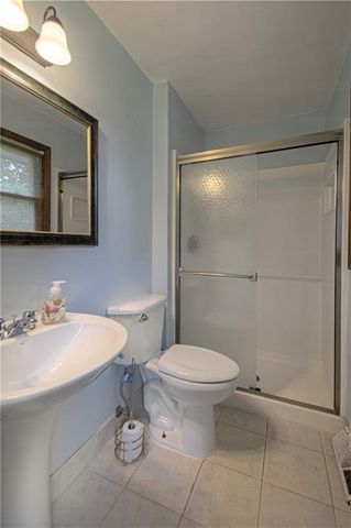 16307 Spring Valley Road, Belton, MO 64012