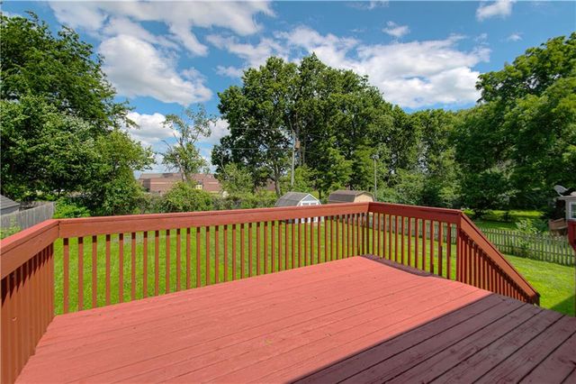 16307 Spring Valley Road, Belton, MO 64012
