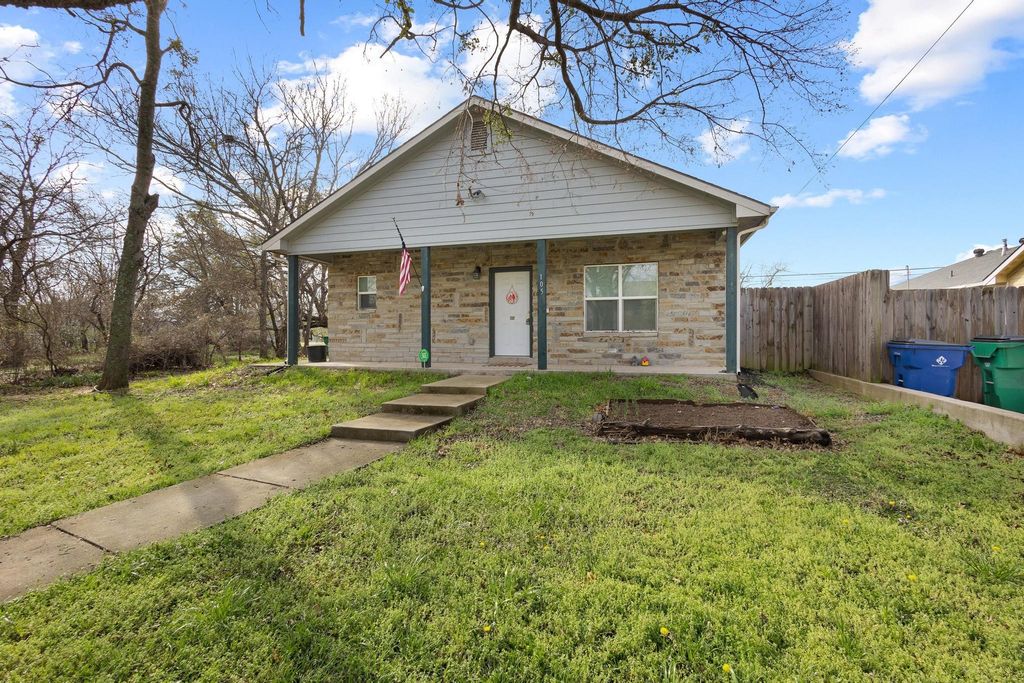 105 William Street, Pottsboro, TX 75076