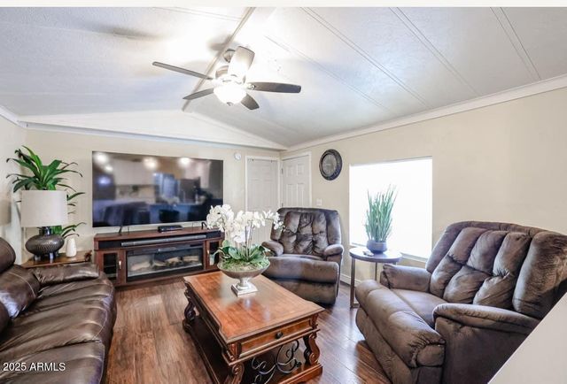 12727 W Glendale Avenue 106, Glendale, AZ 85307