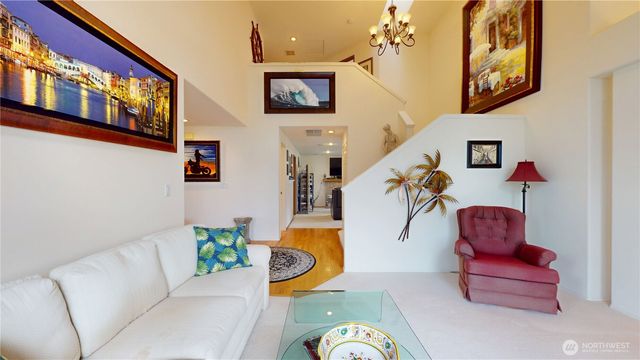 1704 Field Place NE, Renton, WA 98059