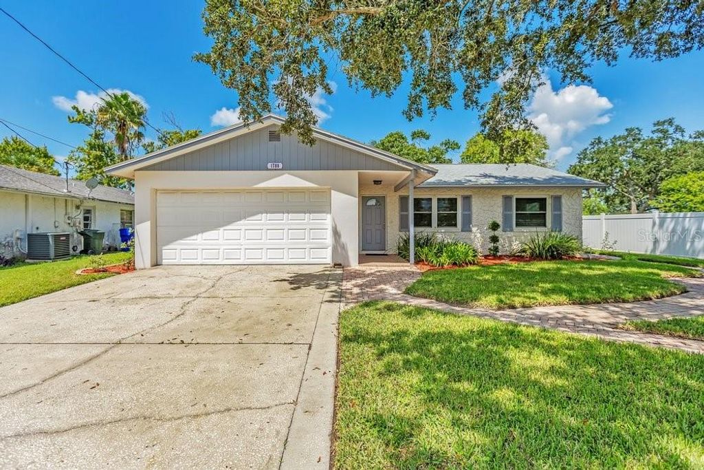 1788 PATRICIA AVENUE, Dunedin, FL 34698