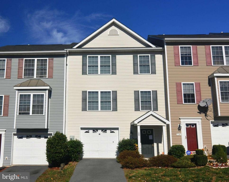138 WINDSTONE DR, Winchester, VA 22602