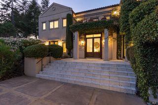 145 Canyon Ct, Napa, CA 94558