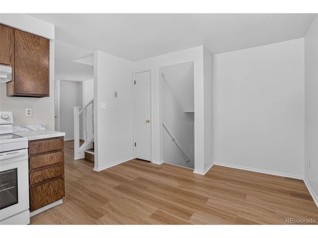 9 Birdsill Pl, Longmont, CO 80501