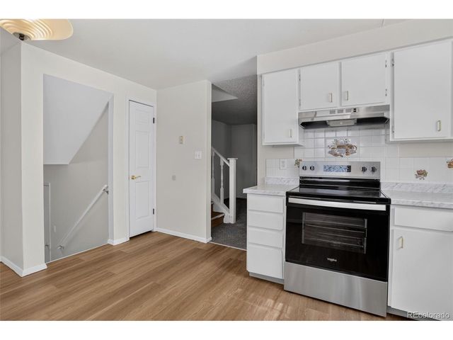 9 Birdsill Pl, Longmont, CO 80501