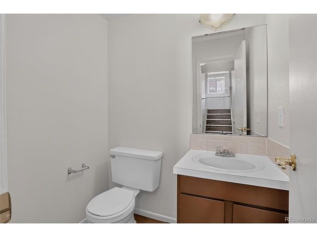 9 Birdsill Pl, Longmont, CO 80501