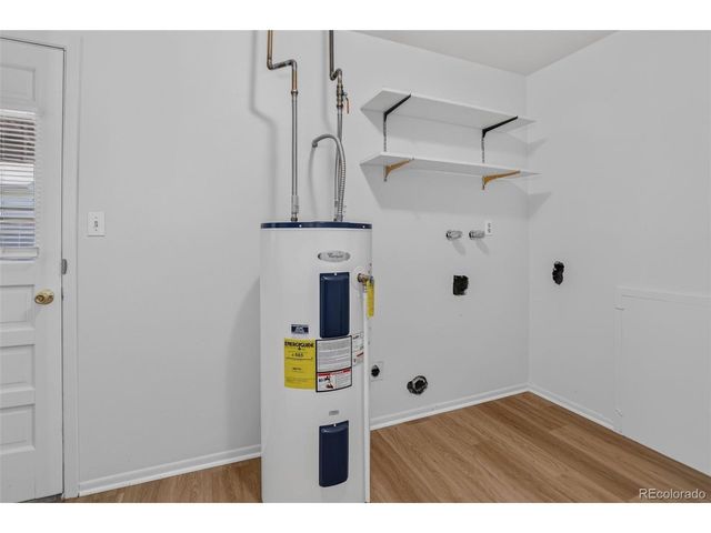 9 Birdsill Pl, Longmont, CO 80501