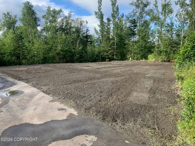 7655 E Woodview Way, Palmer, AK 99645