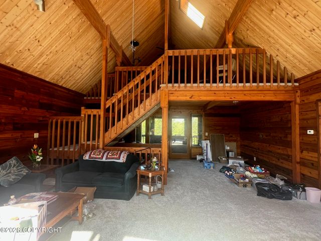 7655 E Woodview Way, Palmer, AK 99645