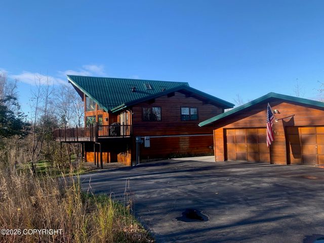 7655 E Woodview Way, Palmer, AK 99645